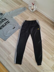 Chlapecký balíče Russel mik.vel.M, adidas tepl. vel. 15 let - 3