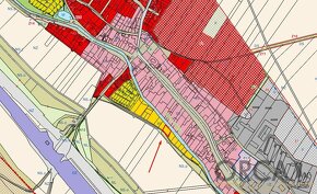 Prodej podílu 254 m2 na pozemku  v k. ú. Droužkovice - 3