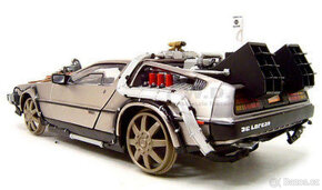 1:18 DeLorean LK Coupe na kolejích 1987 Back to the Future - 3