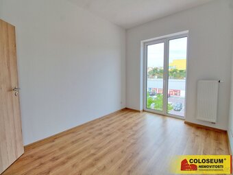 Znojmo, pronájem nadstandartního bytu 4+kk,106 m2, balkon -  - 3