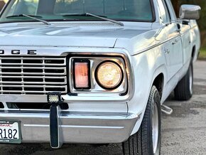 1978 Dodge D150 Adventurer 5.2 V8 - 3