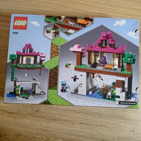 LEGO Minecraft 21183 Výcvikové středisko - 3