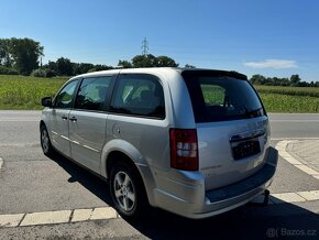 Chrysler Grand Voyager RT 3.8 EU 2009 - 3