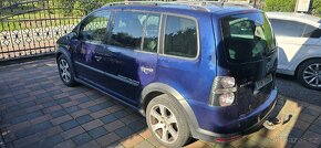 VW Touran cross - 3