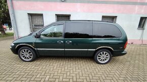 Chrysler Town Country 3.8 V6 - 3