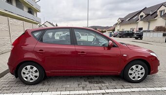 Hyundai i30 2008, 1,6 90kW Benzin + LPG - 3