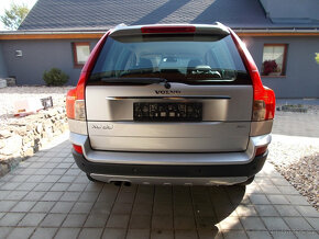 XC 90 2,4 D5 - 3