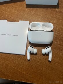 Apple airpods pro - 3