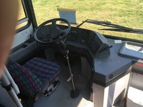 Autobus Karosa Armádní uloženka Praha 6 prodám 99.000,- Kč - 3