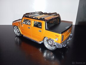 Hummer H2 1:18 Maisto - 3