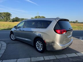 Chrysler Pacifica Grand Caravan  3,6 RU Čocka 2020 - 3