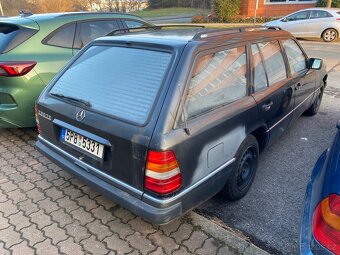 Mercedes-Benz W124, 230TE - 3