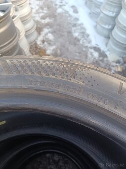 Zimní pneu kumho 275/45R21 - 3