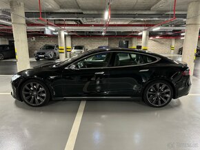 Tesla S 85D doživotní nabíjení zdarma - 3