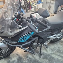 CF Moto 650MT - 3