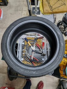 Semislick Yokohama Advan AD08 R 235/40 R18 - 3