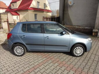 Škoda Fabia 1.616V 77kW 2007 145130km Ambiente - 3