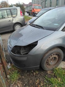 Citroen C4 / 1,6 Hdi - 3