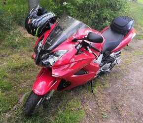 Honda VFR 800 VTEC - 3