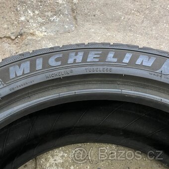 Zimní pneu 225/45 R18 95V Michelin 6mm - 3