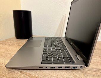 Dell Latitude 5550, záruka, Intel 5-135U, DDR5, 512GB, NPU - 3