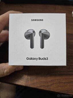 Samsung S25 12/256 + Samsung galaxy buds 3 zdarma - 3