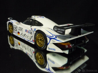 Porsche 911 GT1 LeMans 1998 Maisto 1/18 - 3