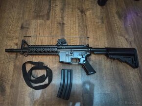 Prodávám airsoftovou zbraň M4 + masku na airsoft - 3