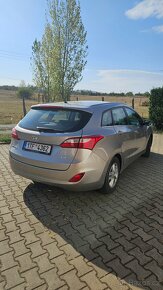 Hyundai i30 kombi, rok 2017, 1.6 l, 88 kW - 3