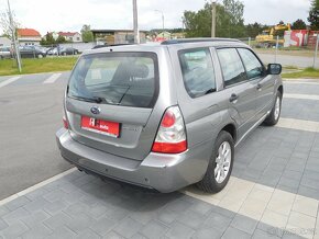 Subaru Forester 2.0i AWD, 116 kW, Automat, 4X4 - 3