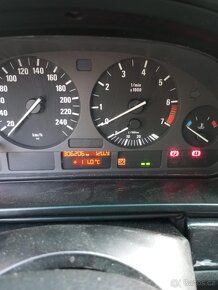 BMW e39 2,5l benzin 125kw - 3