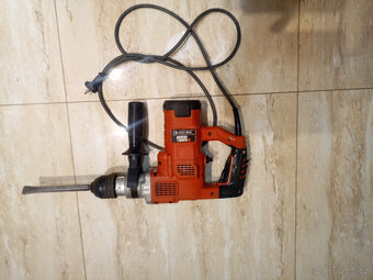 Kladivo BLACK+DECKER - 3