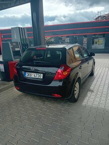 Kia  ceed na náhradní díly - 3