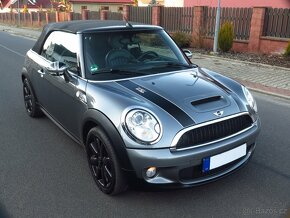 Mini Cooper S, 1.6i - Kůže // Navigace // 128kW - 3