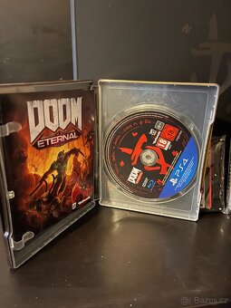 Doom Eternal Collectors Edition PS4 - 3