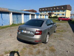 Octavia 3 1.6 TDI 85kW DSG - 3