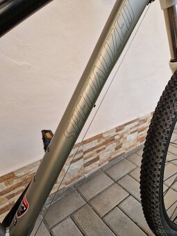 horské kolo SPECIALIZED 29" - 3