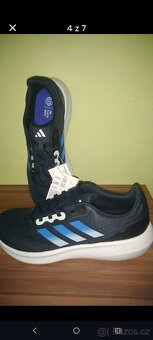 Tenisky Adidas 42, 44 a 45 - 3