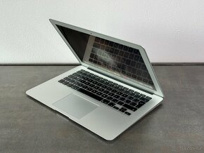 MacBook Air 13" 2013 128GB SSD / i5 - DPH - 3