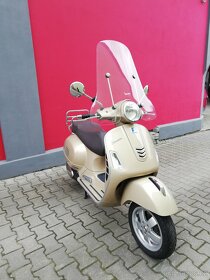 Vespa GTS 300 - 3