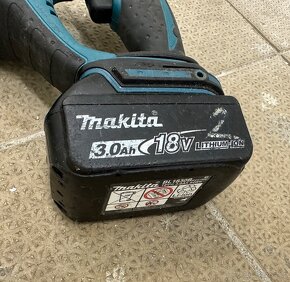 MAKITA DHR241 akumulátorové kombinované 18V kladivo s příkle - 3