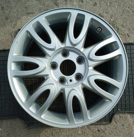 ALU orig. RENAULT 16" - 3