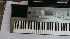 KLÁVESY Yamaha PSR E353 - 3