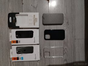 3 krát kryt na iPhone 14Pro - 3