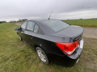 Chevrolet Cruze 1,6 83 kw benzín,12/2009, 151 tkm ověřeny - 3