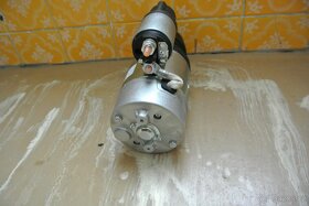 NOVÝ STARTER MOTORU NA VOZY T603/T805 - 3