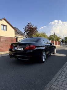 BMW f10 528i / 530i  FULL VÝBAVA - 3