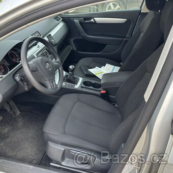 VW Passat kombi B7 3/2012 1.4 tsi 90 kw - 3