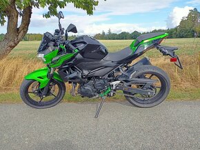 Kawasaki Z400 - 3