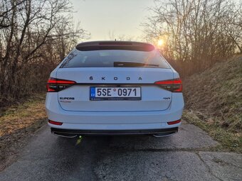 Škoda superb III combi DSG 4x4 / sportline 140kw - 3